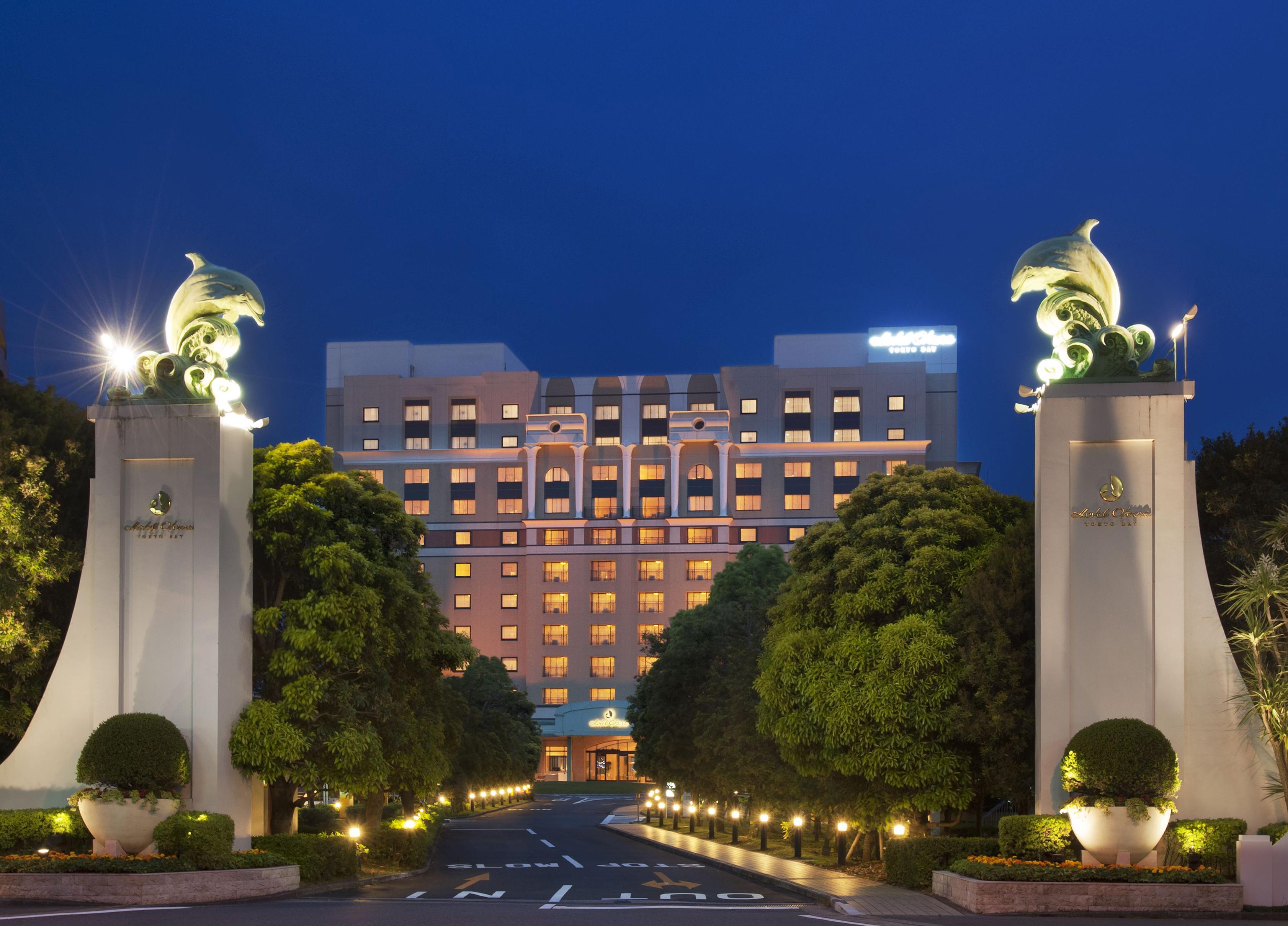 Hotel Okura Tokyo Bay Urayasu Exteriör bild Hilton Tokyo