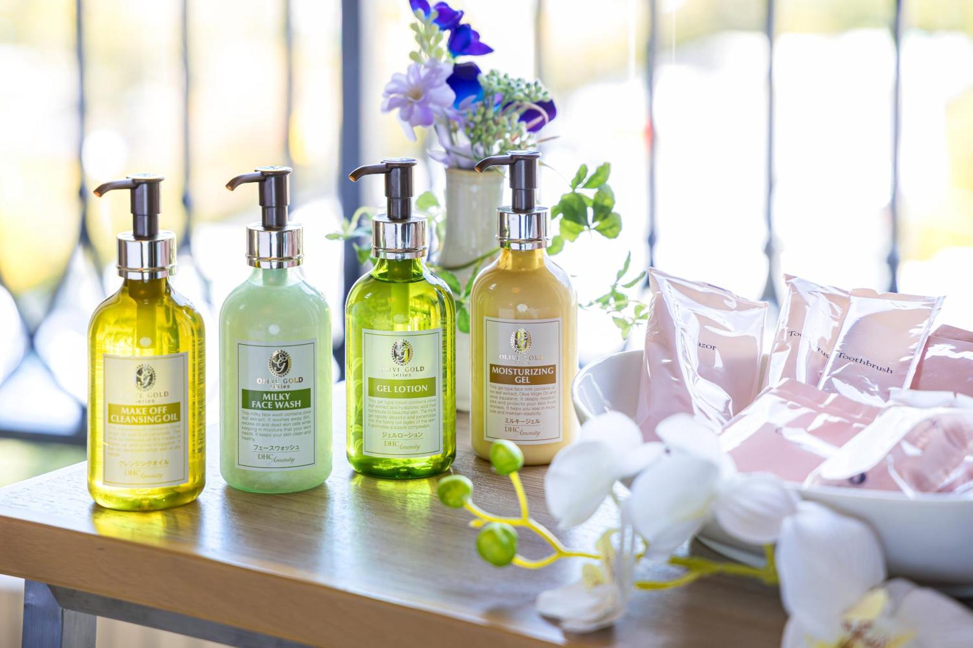 Hotel Okura Tokyo Bay Urayasu Exteriör bild Spa products